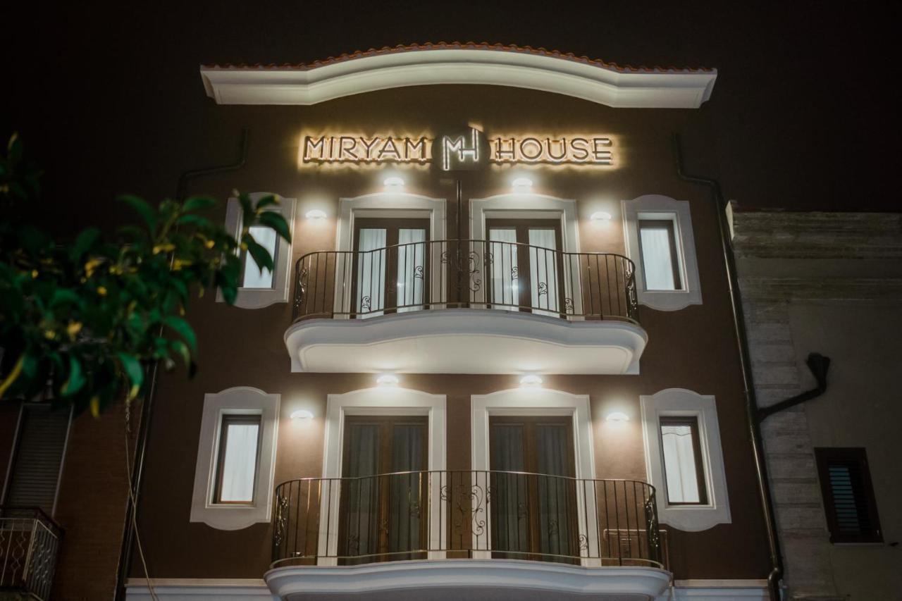 סן סברו Miryam House Affittacamere Suite E Relax מראה חיצוני תמונה